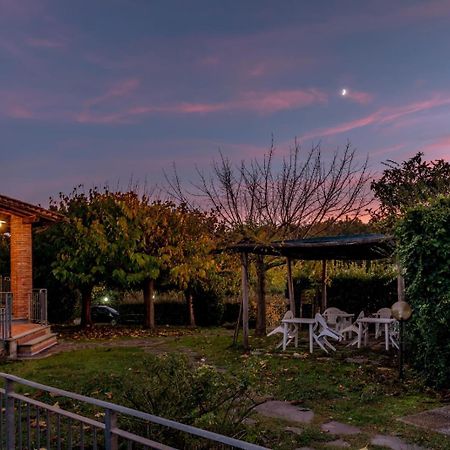 La Cantina Del Podere Dei Boni Fauglia Exterior photo